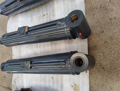 Log Lift Lub tog raj kheej